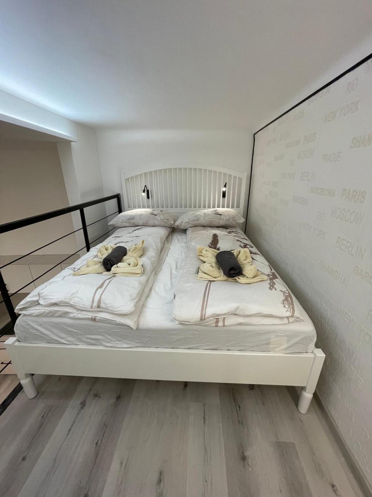 Szekely Apartment Near Deak Ferenc Square With Free Parking In Garage Βουδαπέστη Εξωτερικό φωτογραφία