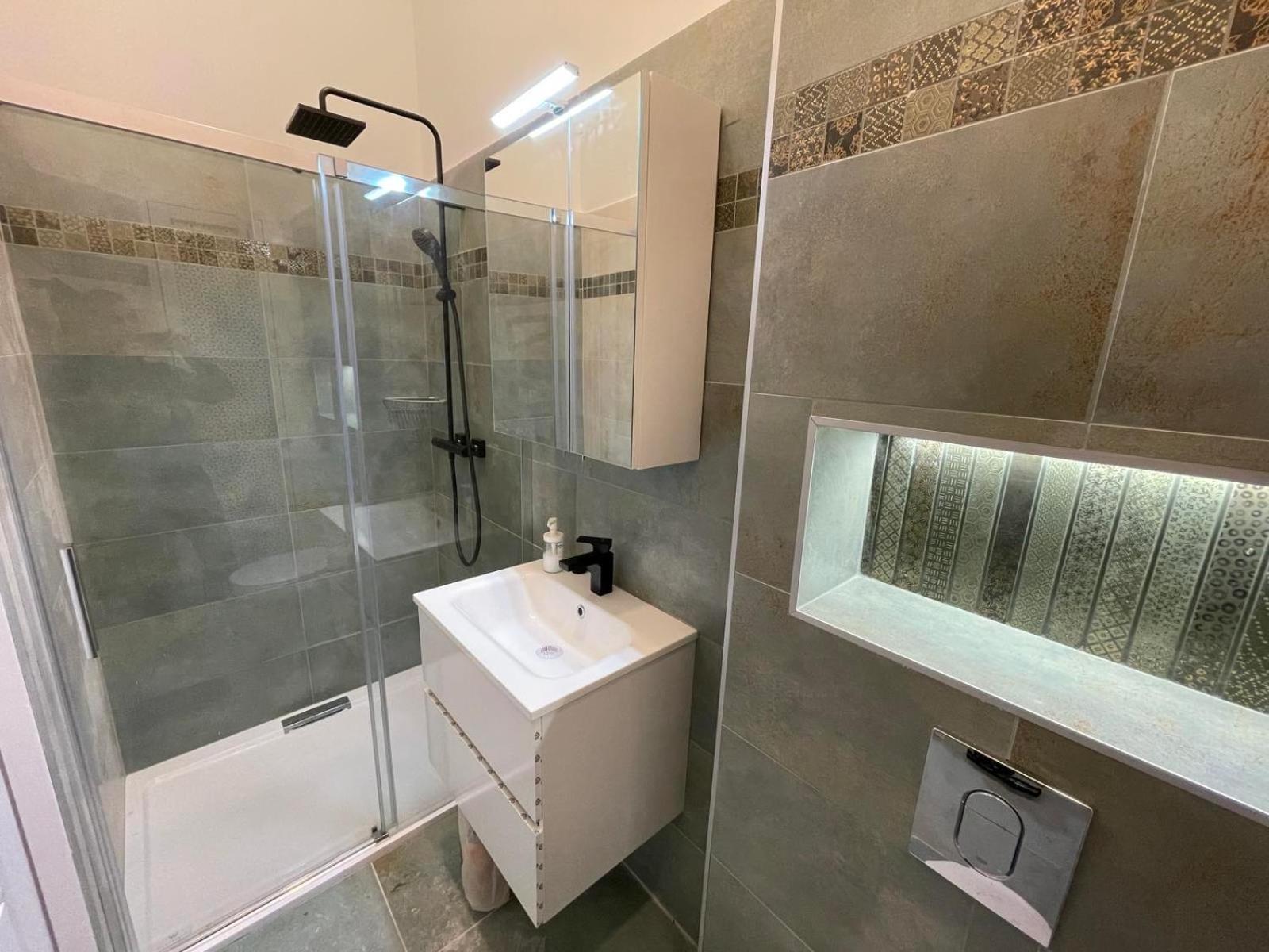 Szekely Apartment Near Deak Ferenc Square With Free Parking In Garage Βουδαπέστη Εξωτερικό φωτογραφία